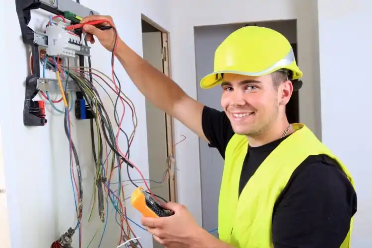 elektricien Roelofarendsveen